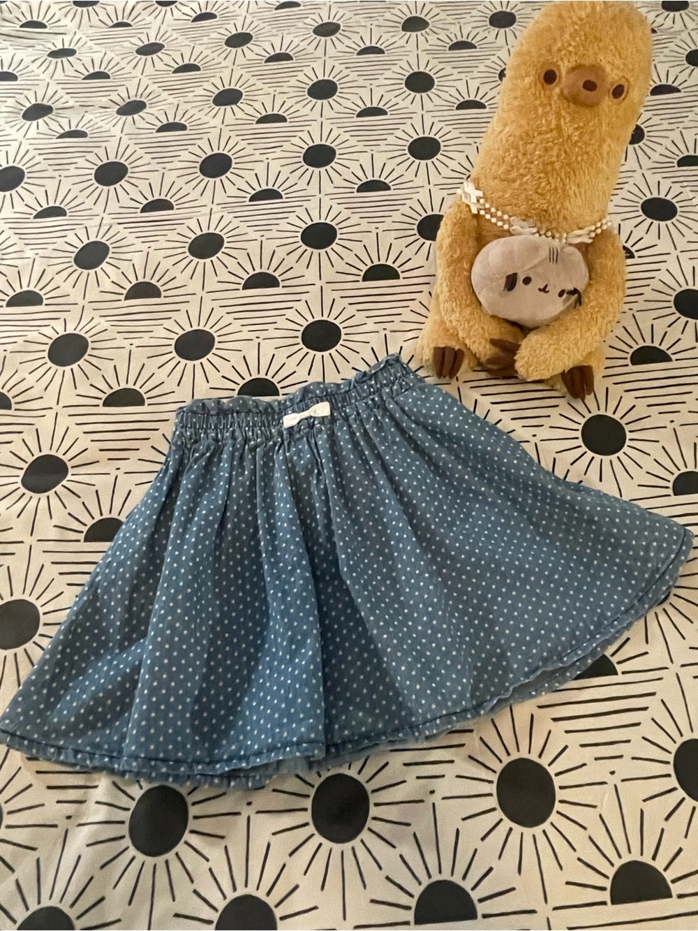 Beautiful Blue/White Polka Dot Swing Mini Skirt (Girl’s Sz . 140/9-11 yrs)